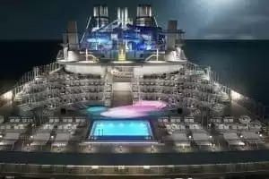 Piscine à la poupe du navire