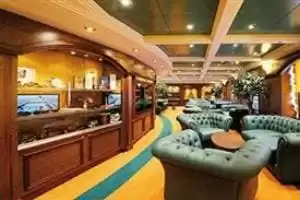 Hitchcock Lounge - Bar à cigares