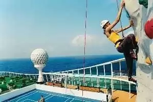 Mur d'escalade de 13 mètres de haut