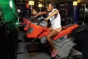 Salon de jeux-vidéos